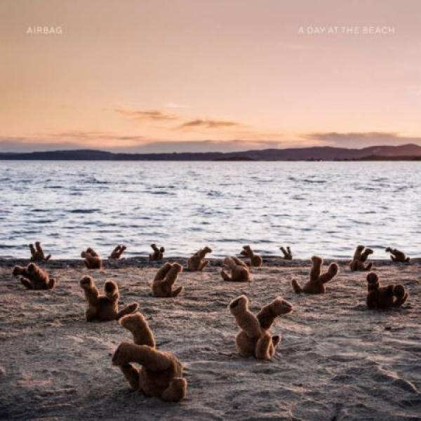 Airbag (5) - A Day At The Beach