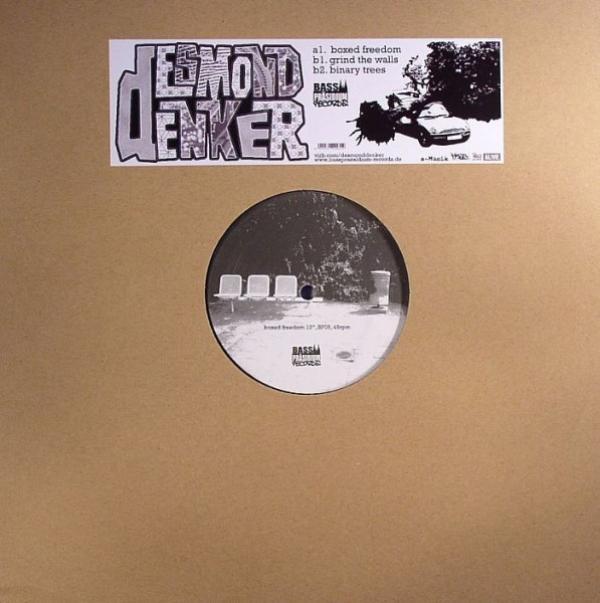Desmond Denker - Boxed Freedom