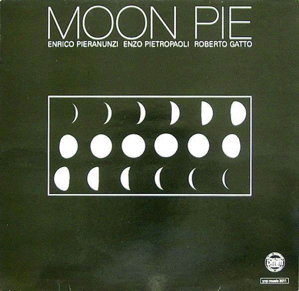 Enrico Pieranunzi, Enzo Pietropaoli, Roberto Gatto - Moon Pie