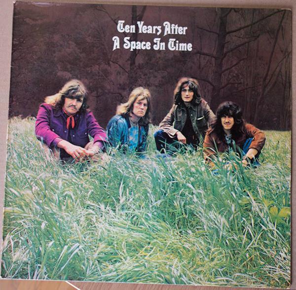 Ten Years After - A Space In Time